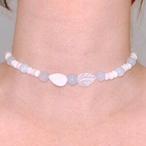 Atlantis 🐚 Aquamarine & Mother of Pearl Choker